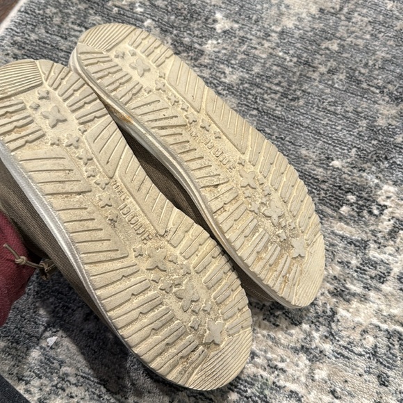 Men’s Hey Dudes - Picture 7 of 7